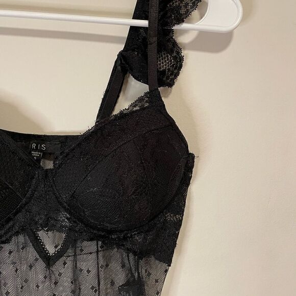 Sexy Bodysuit 🖤   - Picture 2 of 4